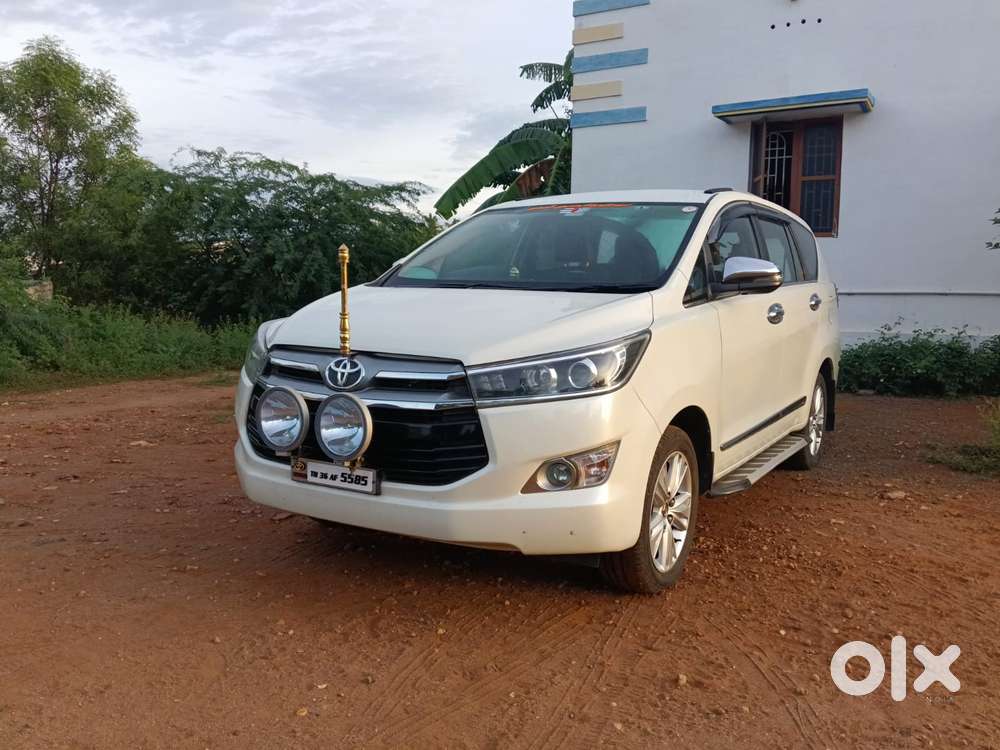Toyota Innova Crysta 2.8z Automatic, 2017, Diesel