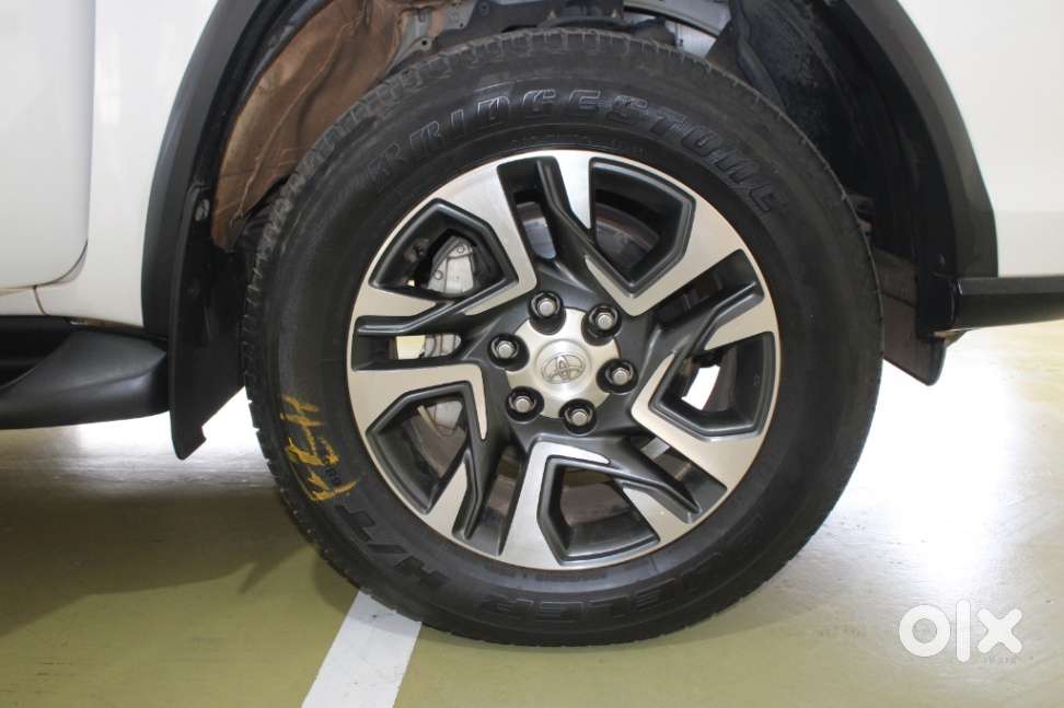 Toyota Fortuner 4x2 Mt 2.8 Diesel, 2024, Diesel