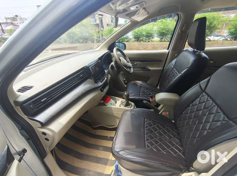 Ertiga Zxi+ 2023