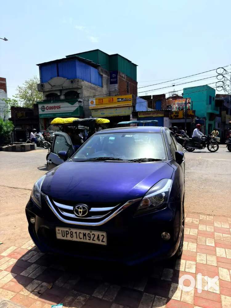 One And Drive Car And Very Smooth