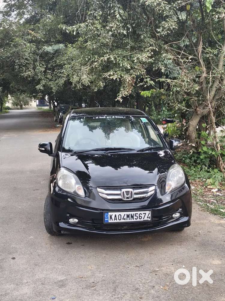 Honda Amaze 2014 Vx Top End Petrol Manual Good Conditions