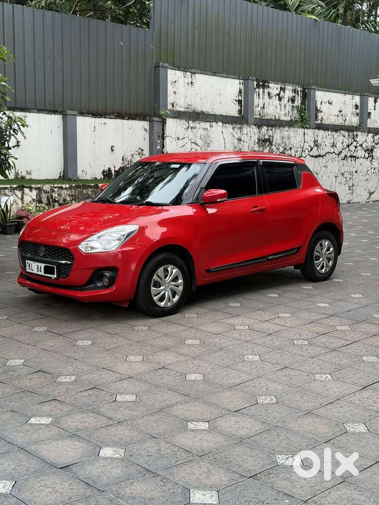 Maruti Suzuki Swift Vxi + Manual, 2021, Petrol