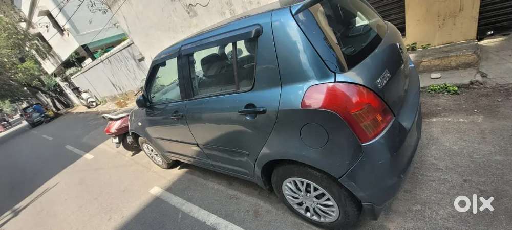 Maruti Suzuki Swift 2006 Petrol Well Maintained