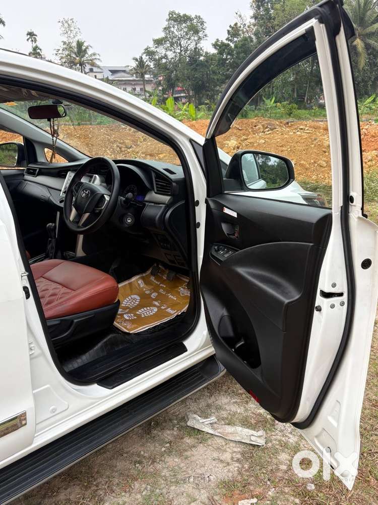 Perfect Family Suv: Toyota Innova Crysta In Mint Condition