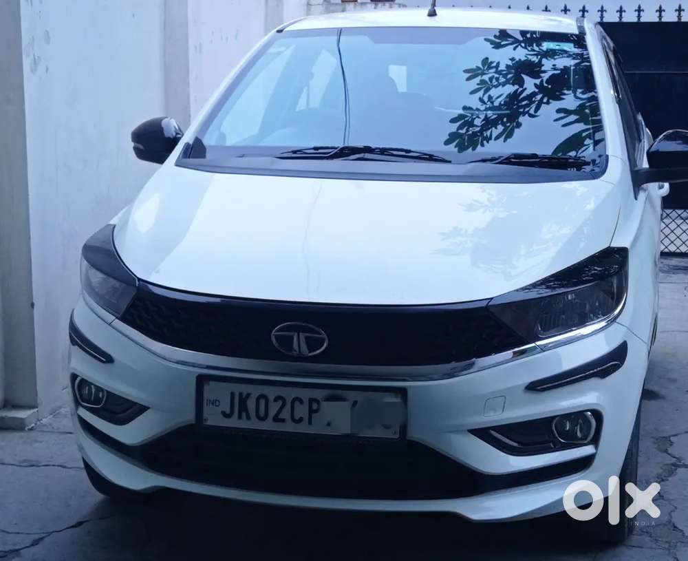 Tata Tiago Xz+ Top Model Well Maintained
