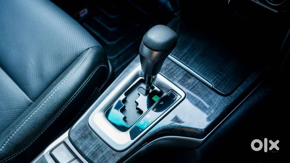 Toyota Fortuner 4x2 At 2.7 Petrol, 2025, Petrol