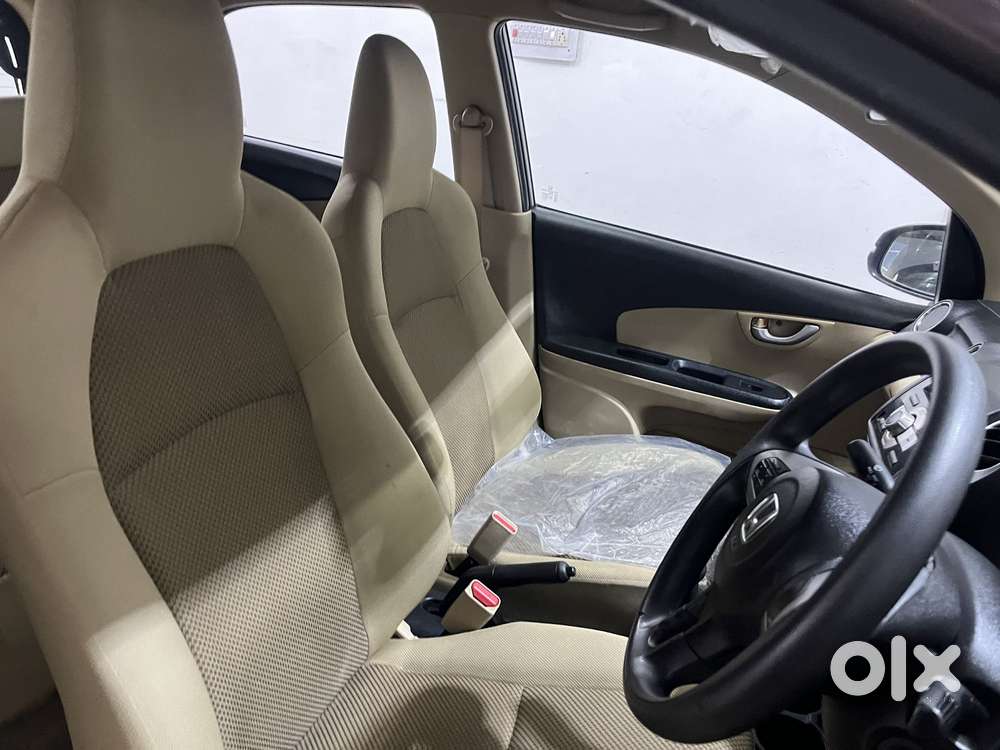 Honda Brio Vx Mt, 2015, Petrol