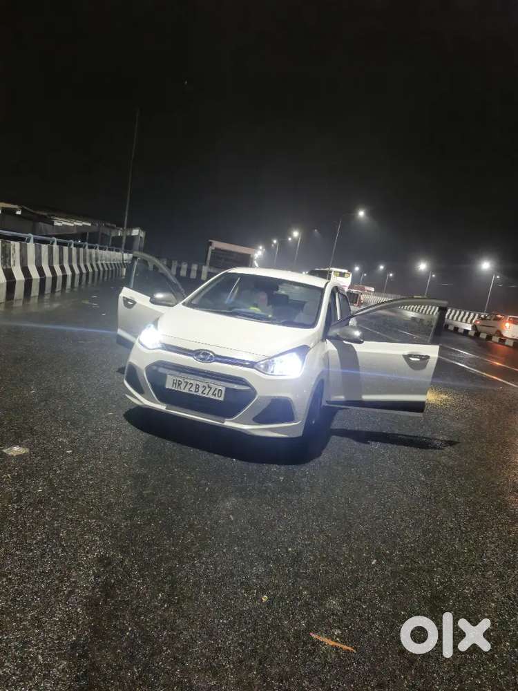 Petrol + Cng.  White Xcent With Complete Document Good Tyre Condition