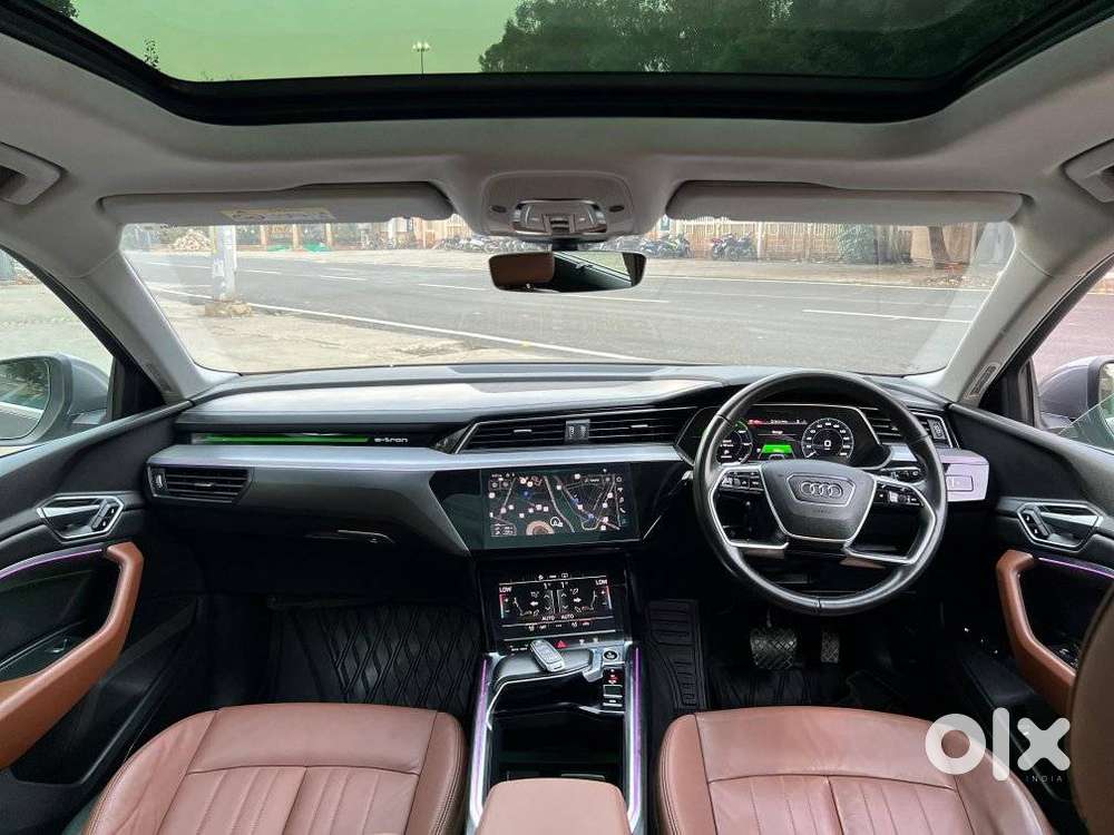 Audi E-tron 55, 2021, Electric