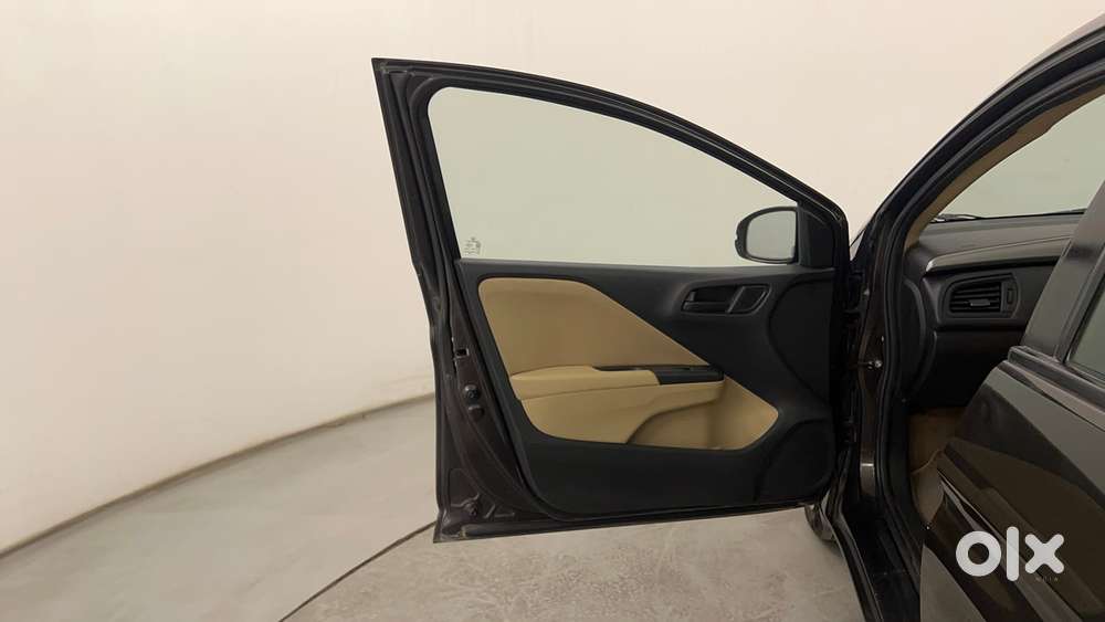 Honda City I-vtec Cvt Zx, 2016, Petrol