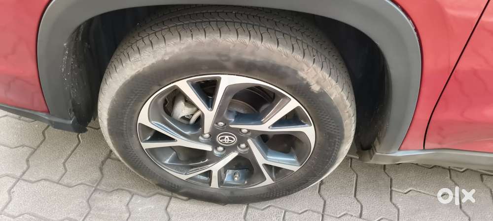 Toyota Urban Cruiser Hyryder 1.5 V Hybrid, 2023, Petrol