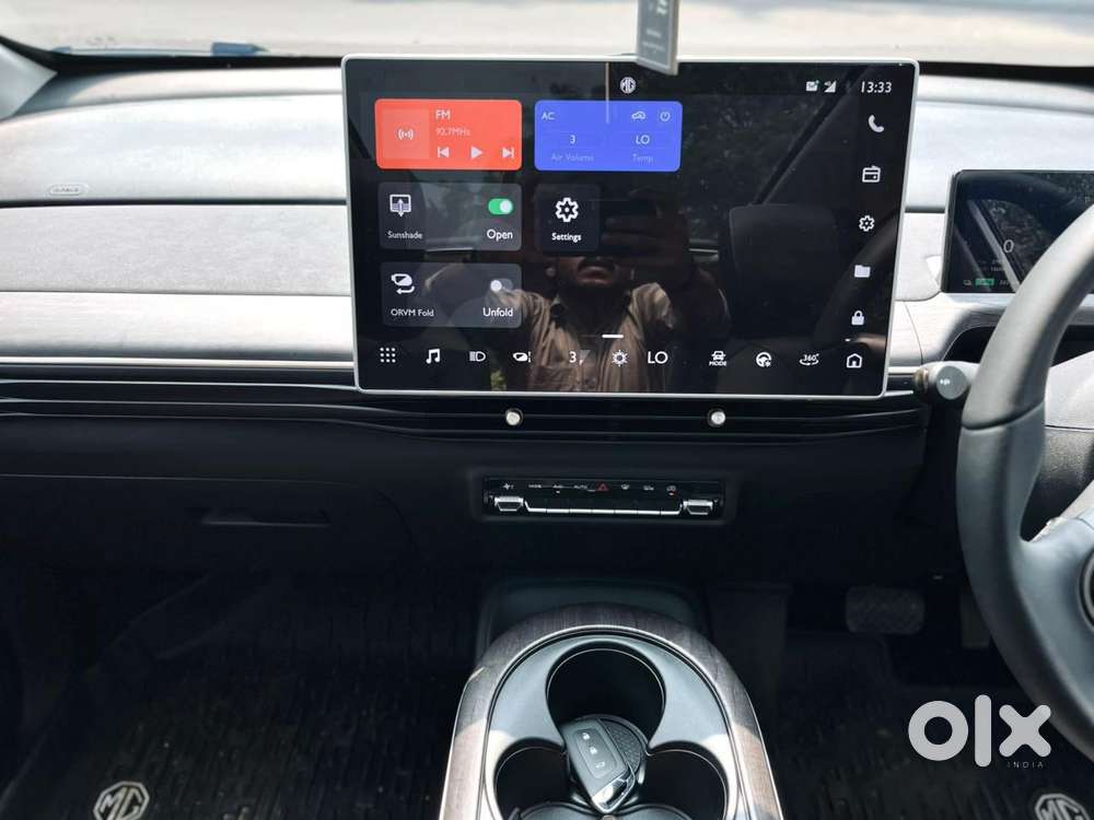 Mg Windsor Ev Essence, 2025, Electric