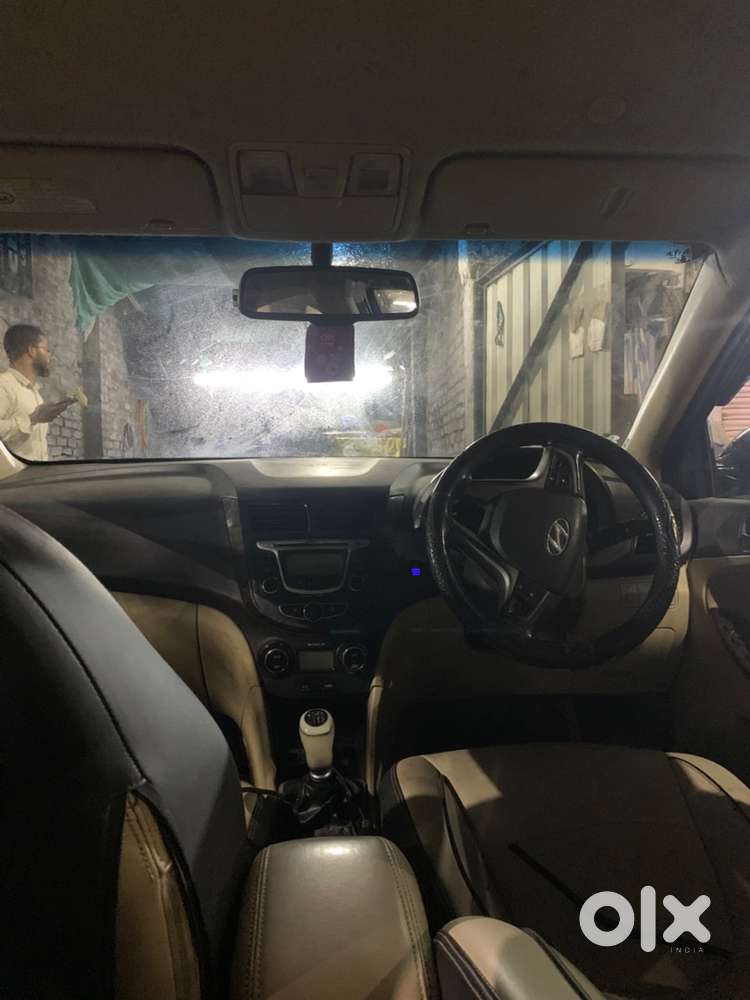 Gadi Me Koi Km Nahi Hai Mast Hai Ak