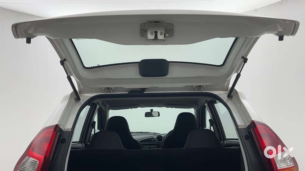Datsun Redigo T Option, 2017, Petrol