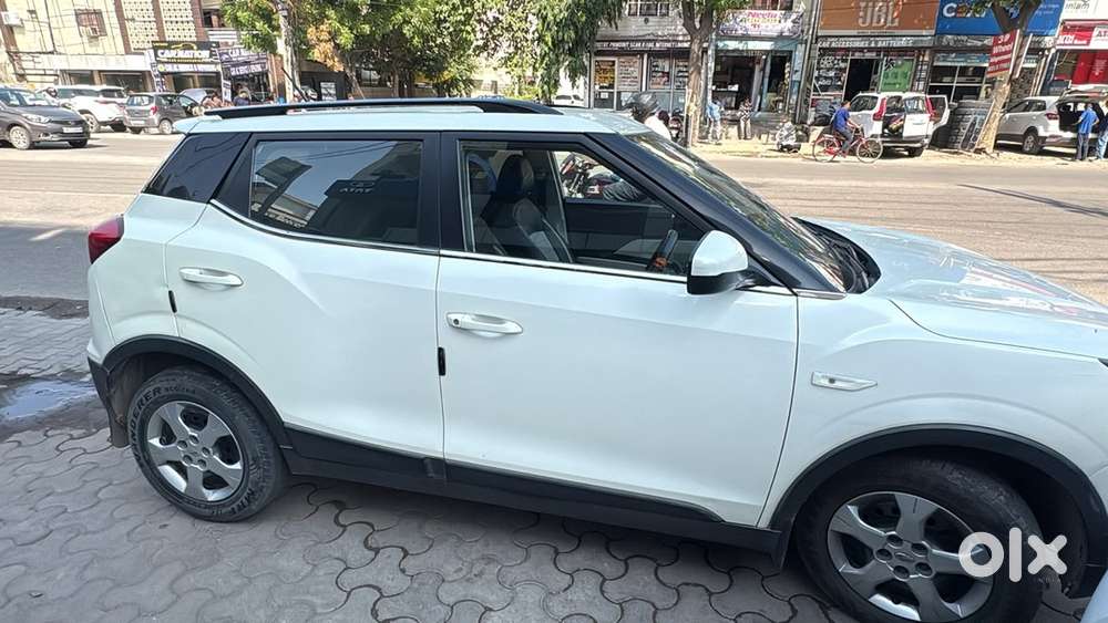 Mahindra Xuv300 Diesel White 2019 Good Condition