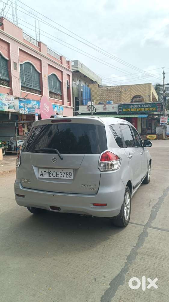 Maruti Suzuki Ertiga Zdi, 2012, Diesel