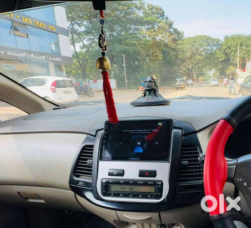 Toyota Innova 2011 Diesel Well Maintained