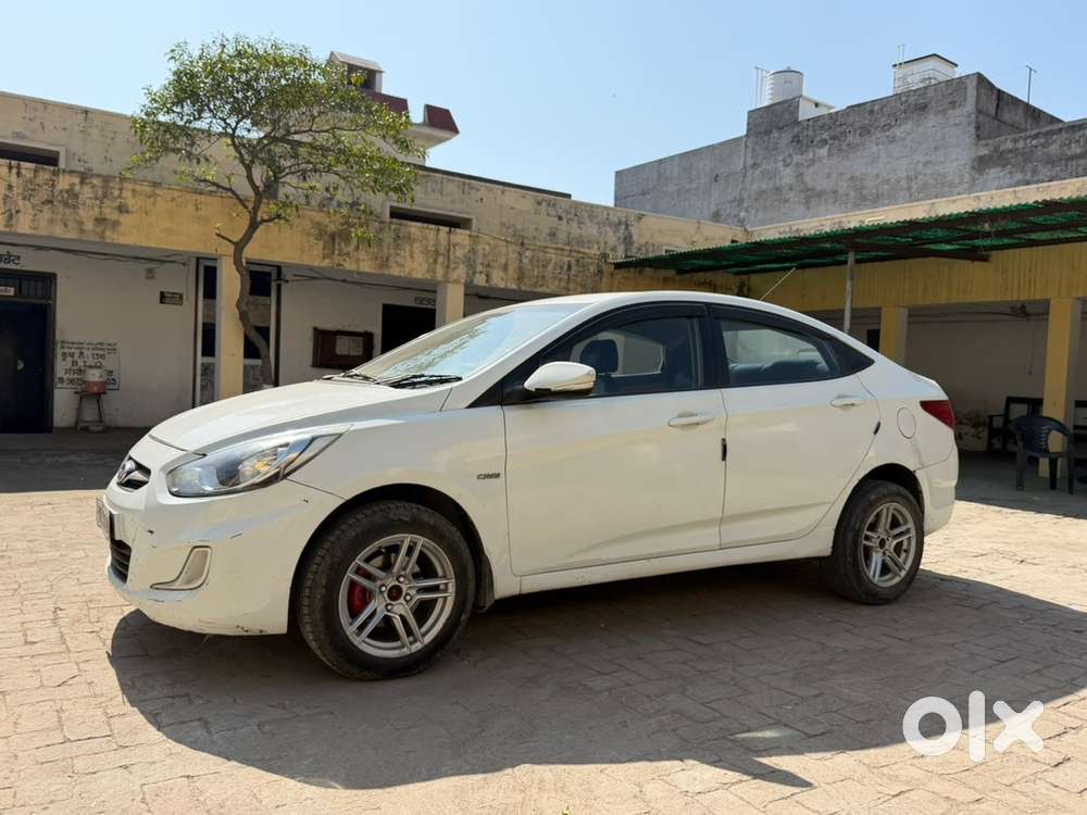 Hyundai Fluidic Verna 2011 Diesel Well Maintained