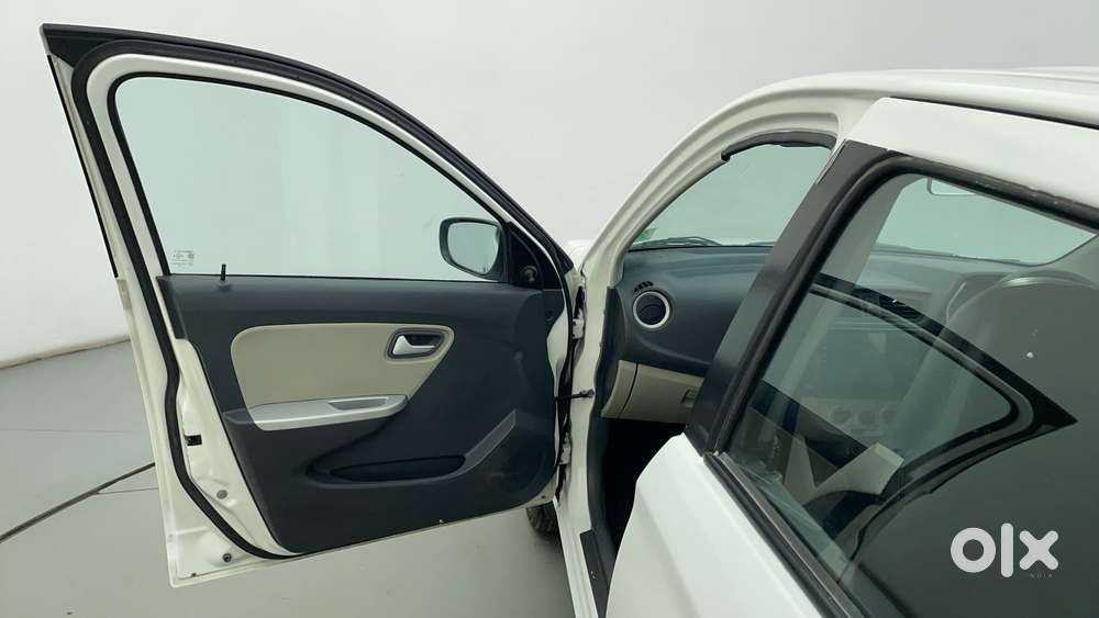 Maruti Suzuki Alto K10 Vxi, 2015, Petrol