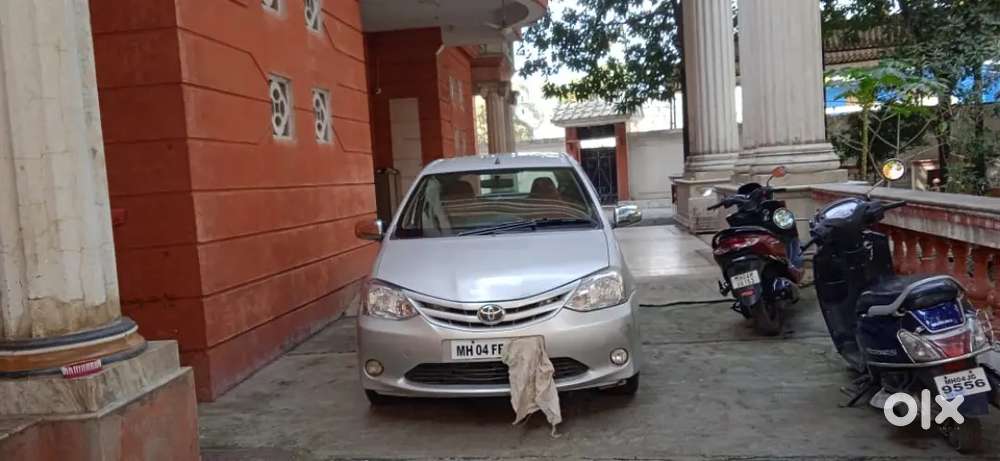 Toyota Etios Liva 2012