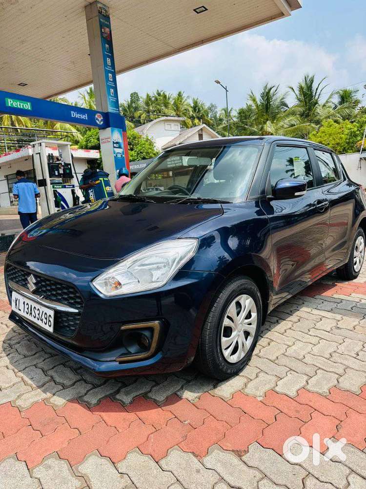Maruti Suzuki Swift Vxi + Manual, 2020, Petrol