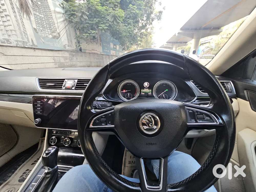Skoda Superb 2018 Petrol 57000 Km Driven Dsg Auto