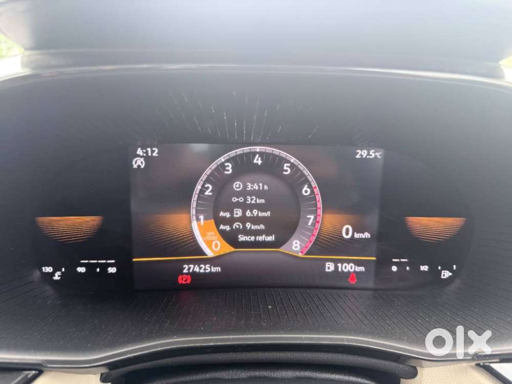 Skoda Slavia Style 1.0l Tsi Mt, 2022, Petrol