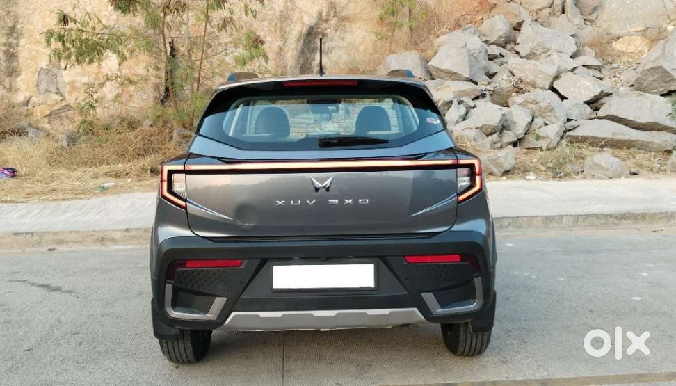 Mahindra Xuv 3xo Ax5l 1.2 Petrol At, 2024, Petrol