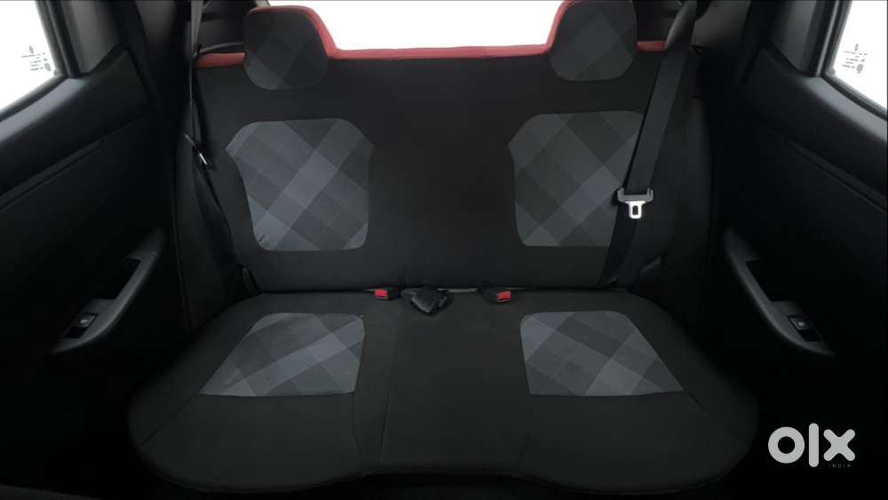 Renault Kwid 1.0 Rxt Amt, 2022, Petrol