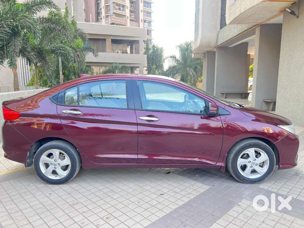 City 2017 1st Owner 38k Km Driven Petrol Manual