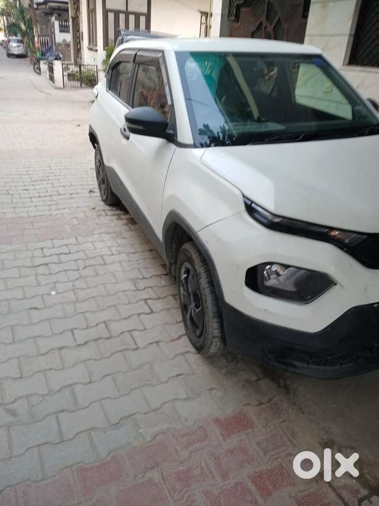 Tata Punch Petrol 2023