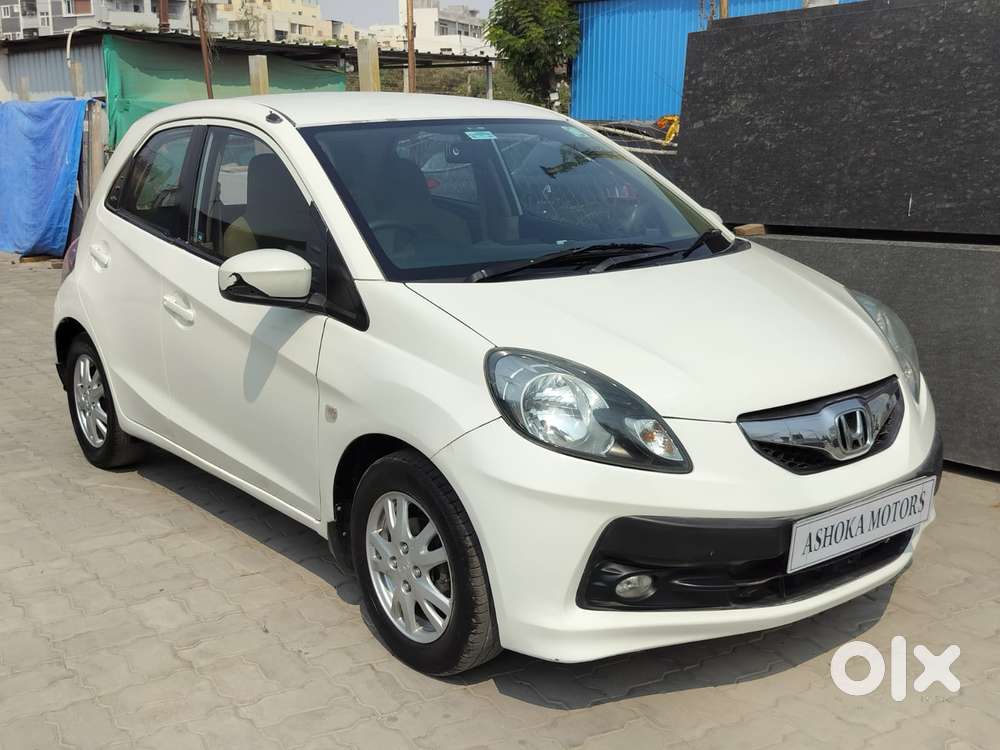 Honda Brio 2011-2013 V Mt, 2012, Petrol