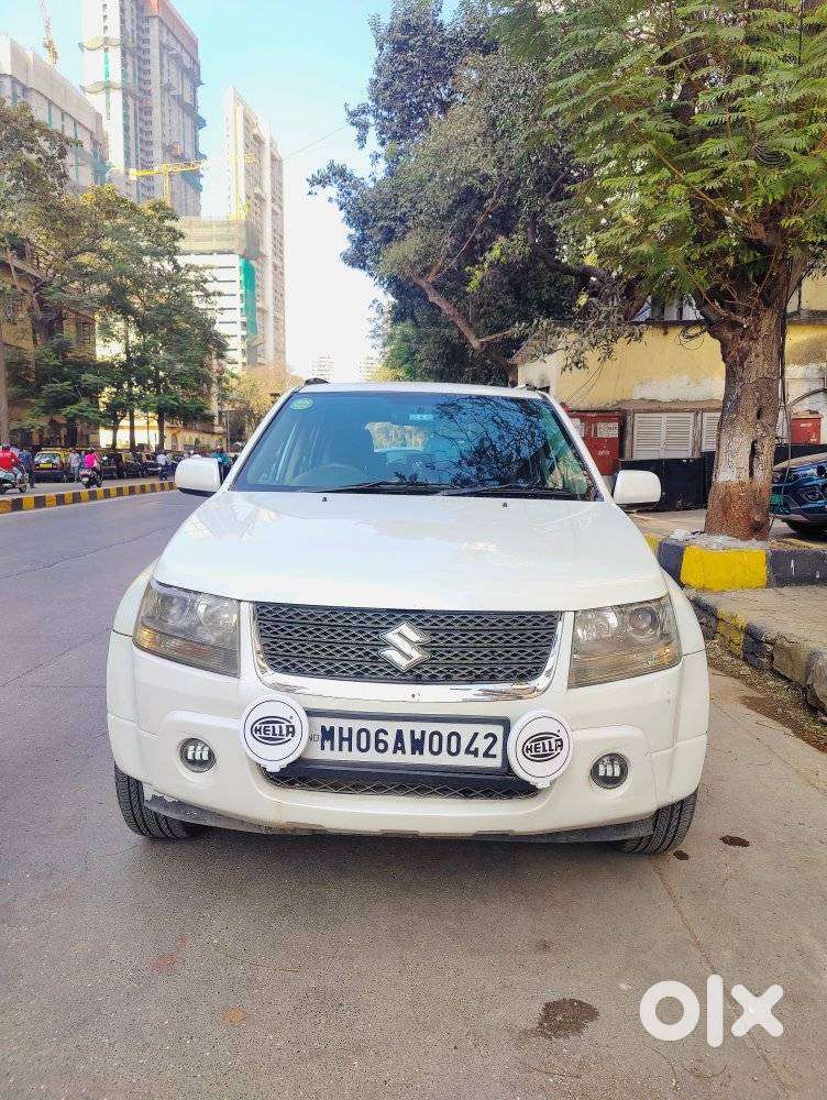 Maruti Suzuki Grand Vitara 2.4 At, 2009, Petrol