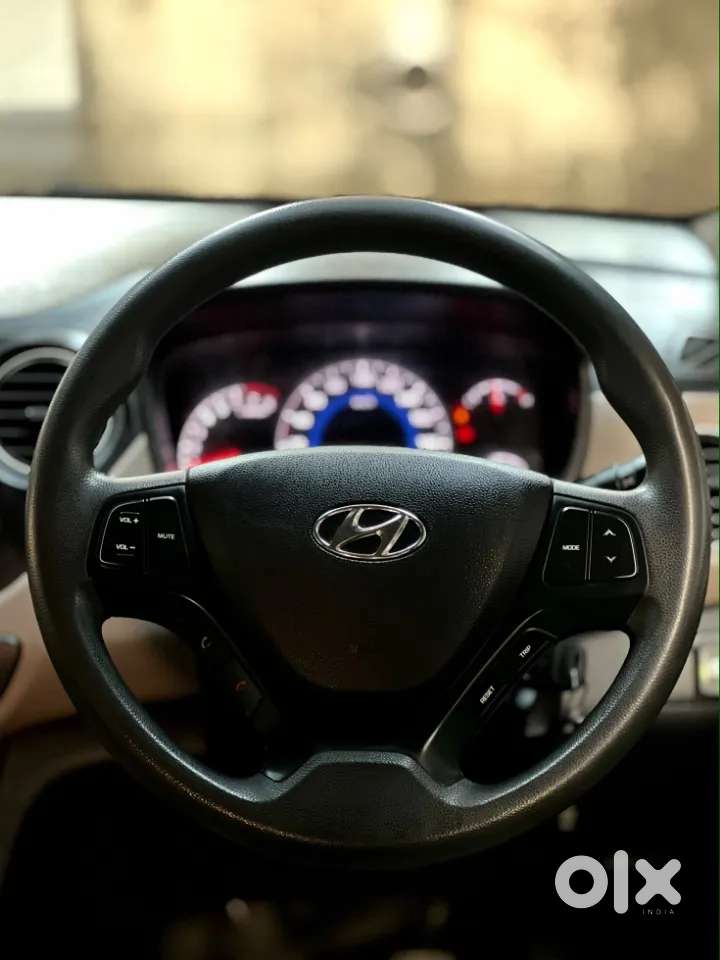 Hyundai Grand I10 Sportz 1.2 Kappa Vtvt, 2017, Petrol