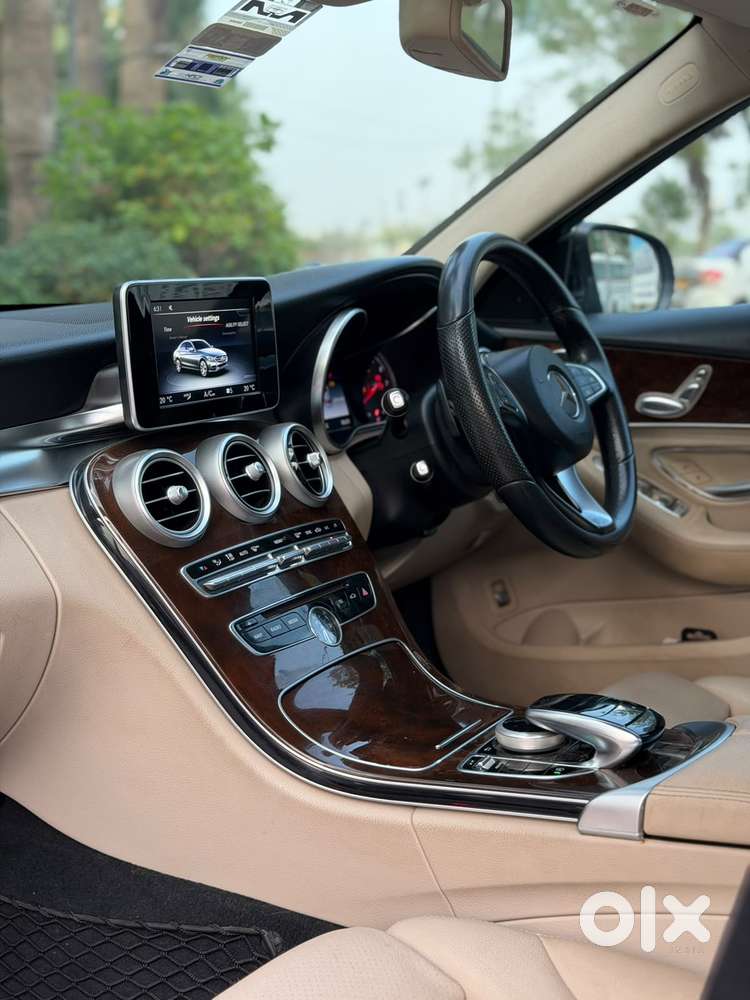 Mercedes-benz C Class Prime 200, 2016, Petrol