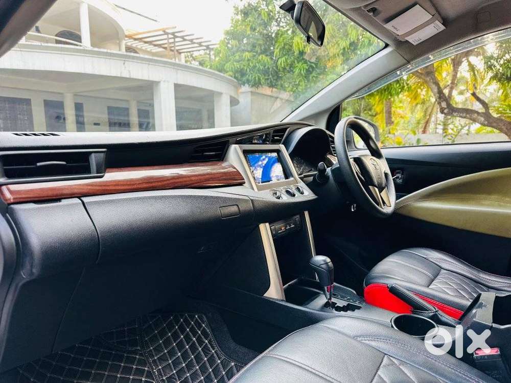 Toyota Innova Crysta 2.8 Gx At, 2016, Diesel