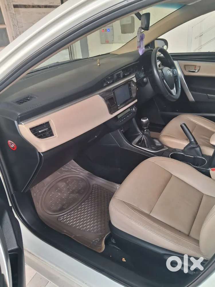 Toyota Corolla Altis 2015 GLpetrol