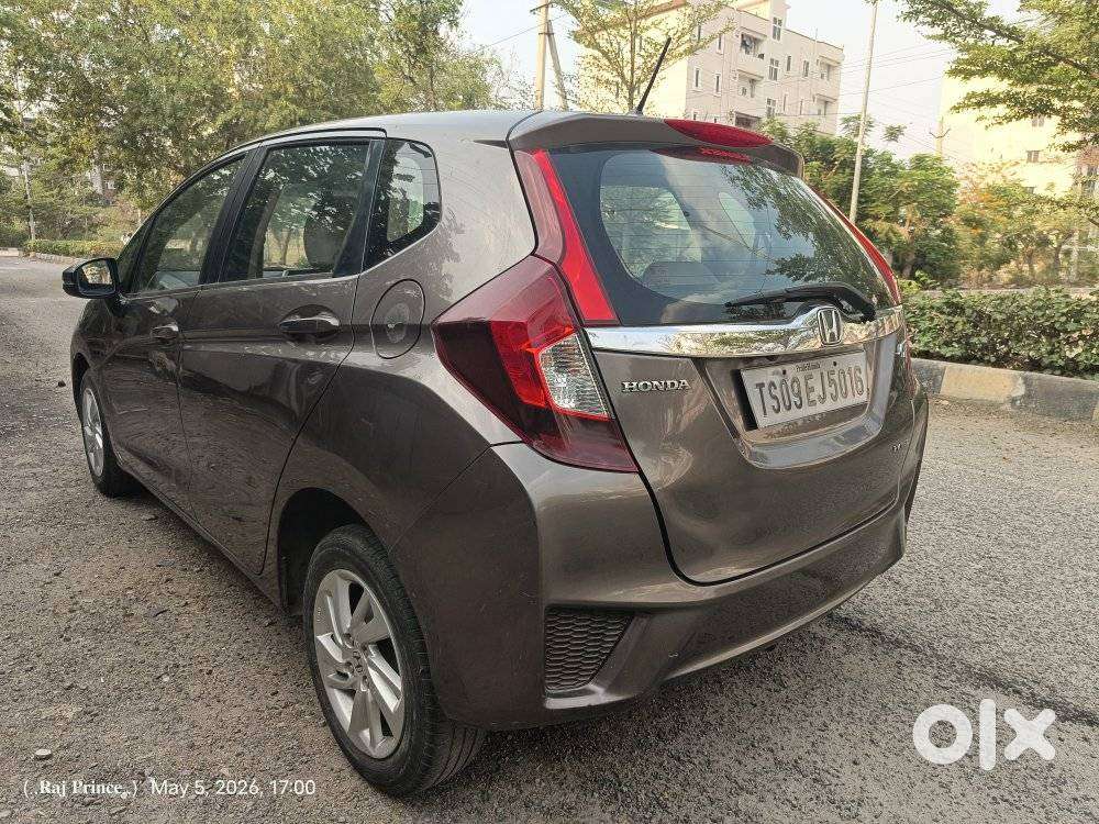 Honda Jazz V Cvt, 2015, Petrol