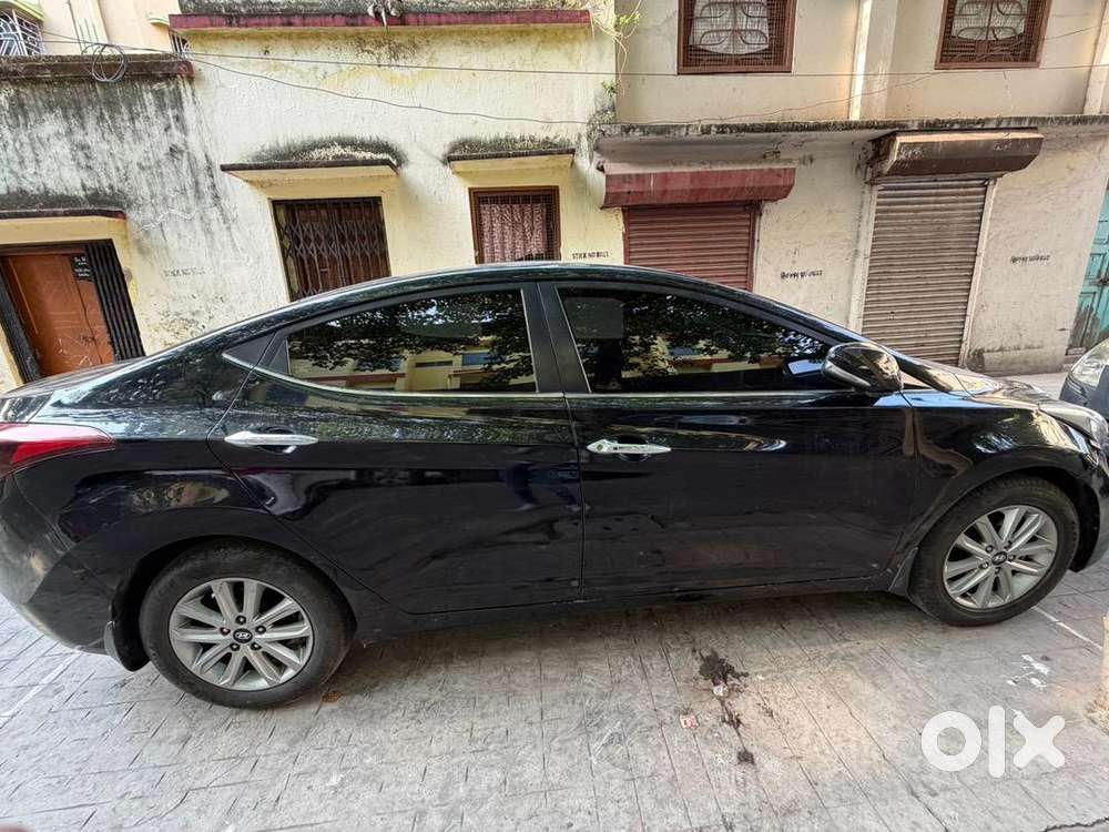Hyundai Elantra 2016 Petrol Well Maintained