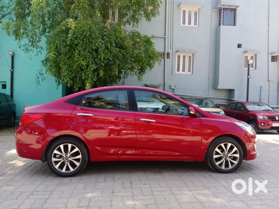 Hyundai Verna 1.6 S (o) Vtvt At, 2015, Petrol