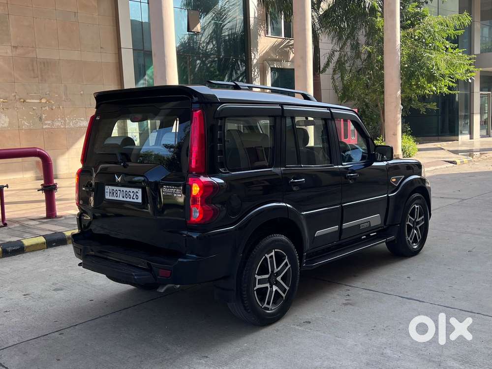 Mahindra Scorpio Classic 2.2 S 11 Mt 7 Cc, 2024, Diesel