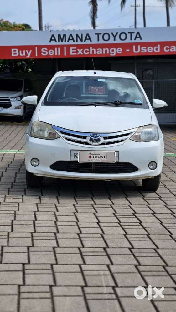 Toyota Etios Liva V, 2013, Petrol
