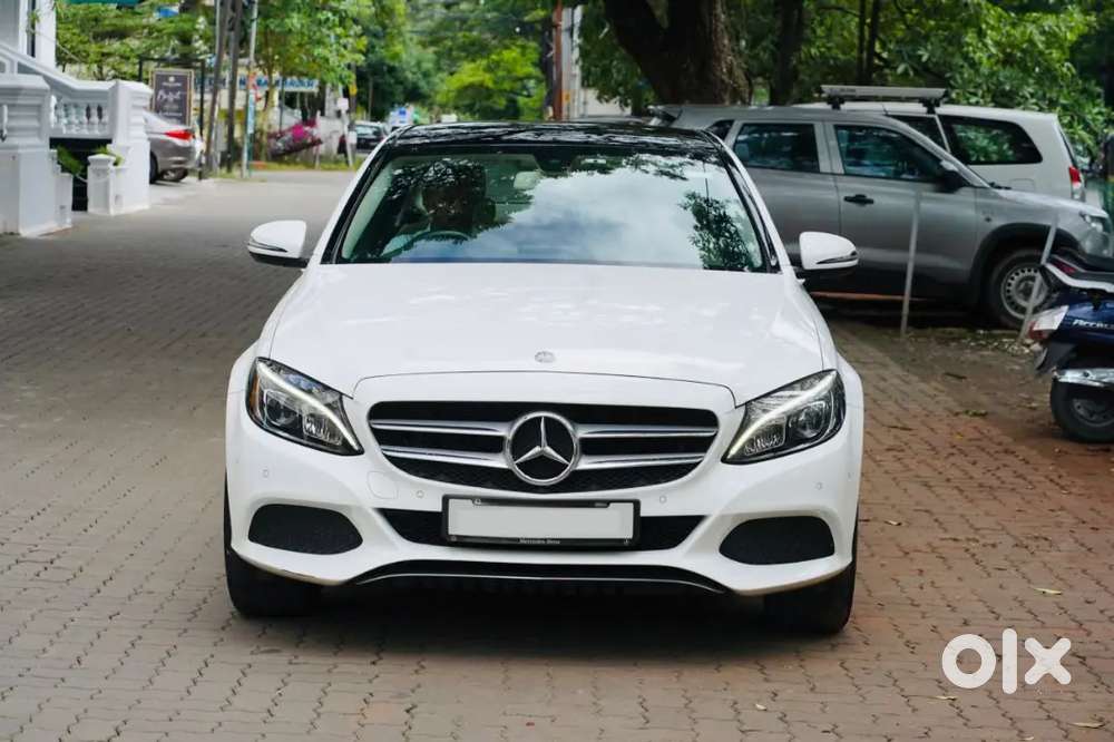 Mercedes-benz C-class 2016 Diesel 27000 Km Driven