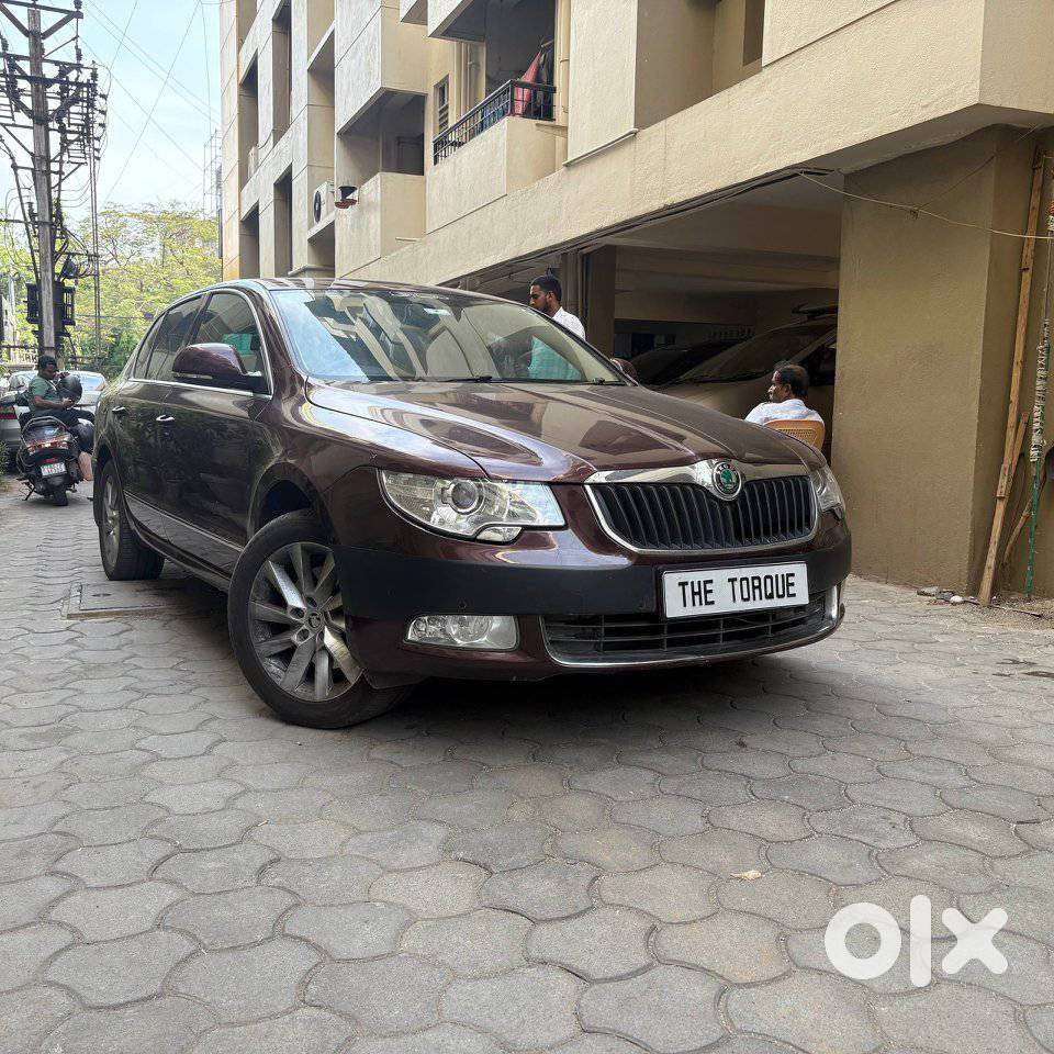 Skoda Superb 2008-2013 Elegance 2.0 Tdi Cr At, 2013, Diesel