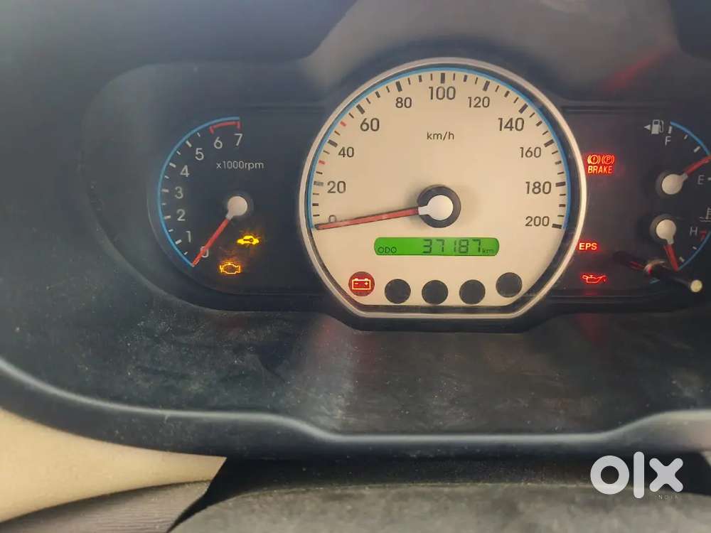 Hyundai I10 Petrol 2010 Manual Magna