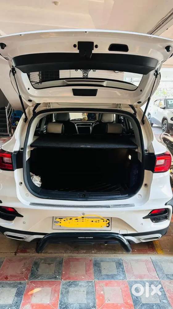 Mg Astor Facelift 2023 Petrol 23000 Km Driven