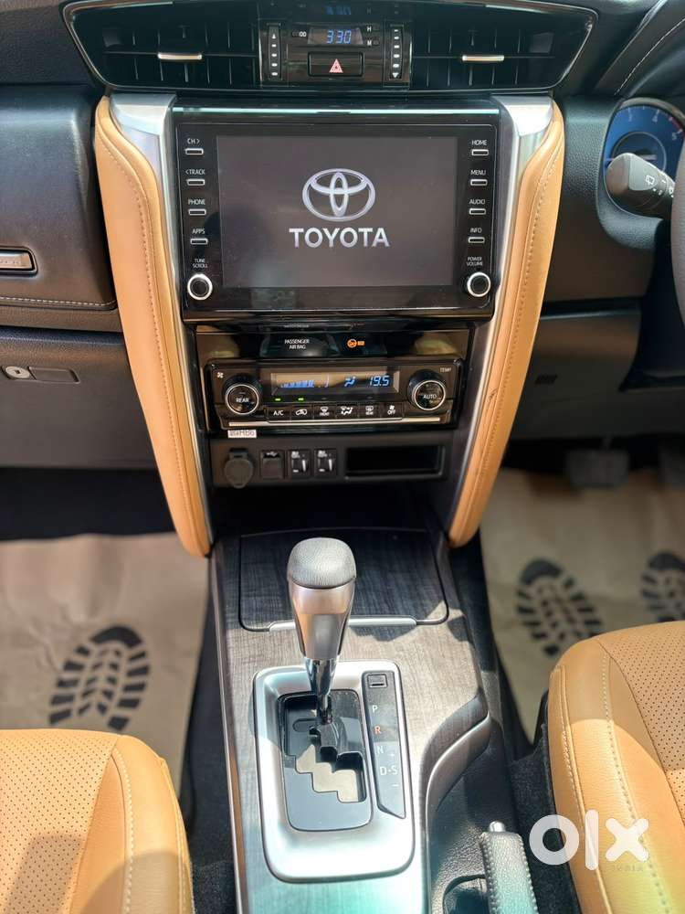 Toyota Fortuner 4x2 At 2.8 Diesel, 2021, Diesel