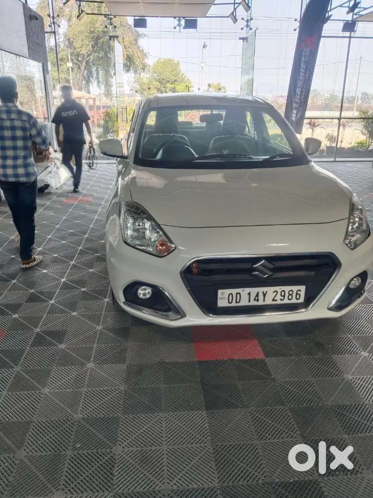 Maruti Suzuki Dzire 2021 Petrol 42000 Km Driven