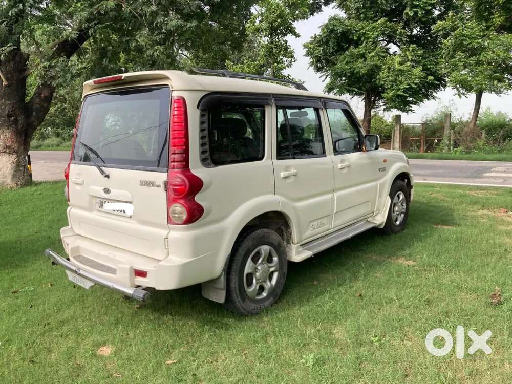 Mahindra Scorpio 2013 Diesel Manual