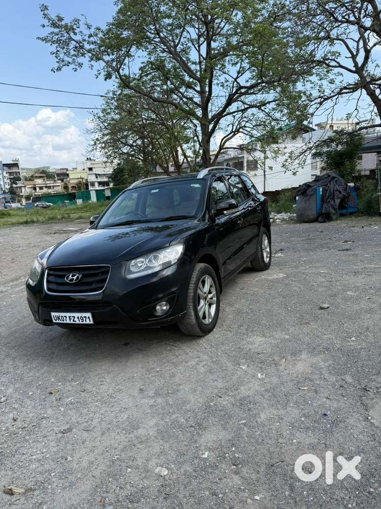 Hyundai Santa Fe (2011) 4x4 Automatic